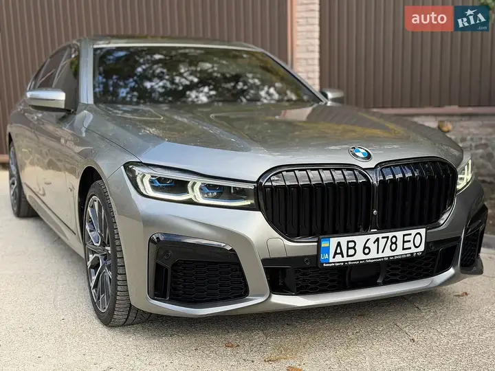 BMW 7 Series 2022 photo 3