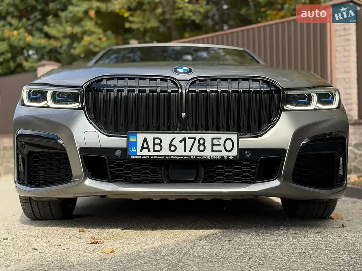 BMW 7 Series 2022 photo 4