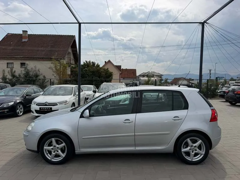 Volkswagen Golf 5 2008 photo 3