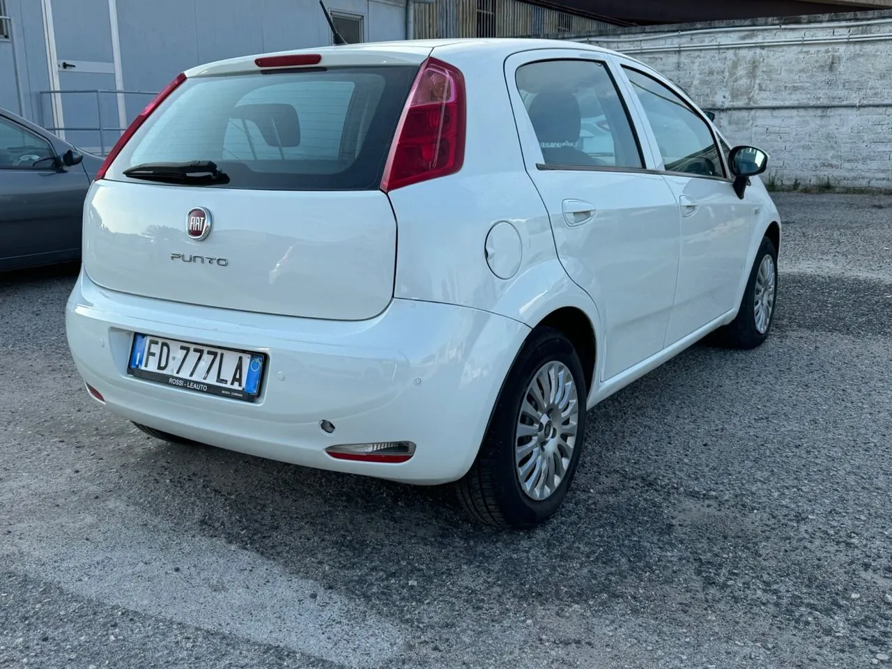 Fiat Punto 2016 photo 3