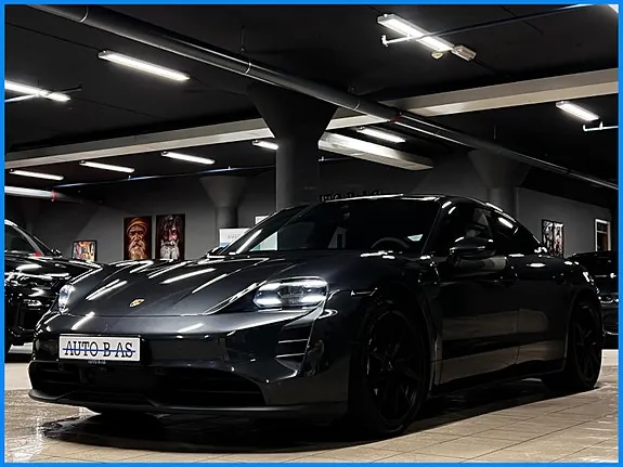 Porsche Taycan 4S