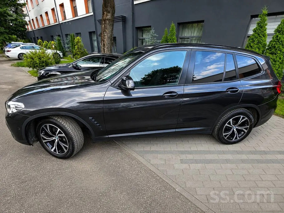 BMW X3 2020 photo 2