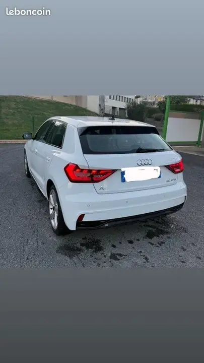 Audi A1 2021 photo 2