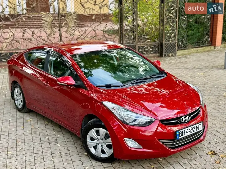 Hyundai Elantra 2011 photo 5