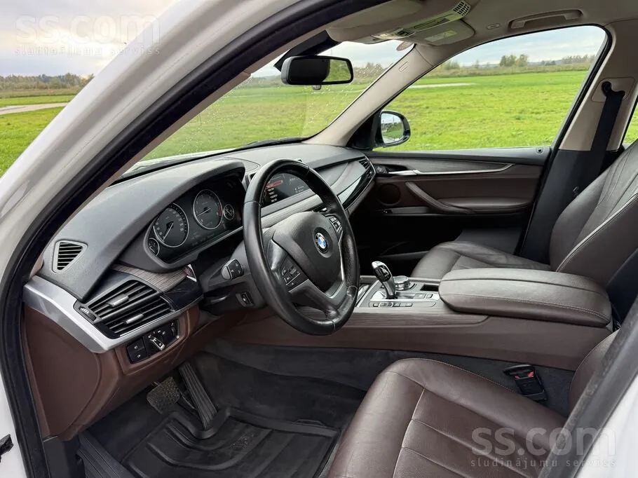 BMW X5 2015 photo 5