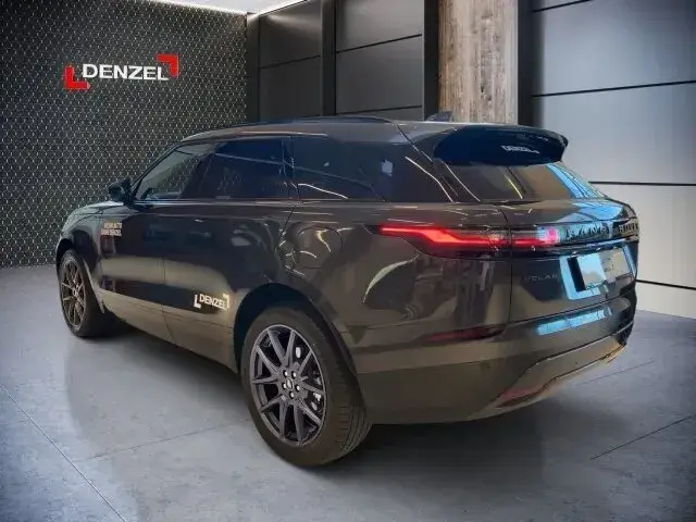 Land Rover Range Rover Velar 2026 photo 2