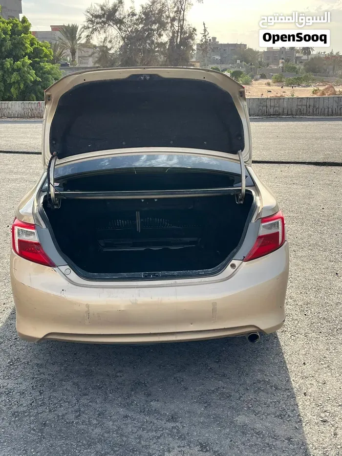 Toyota Camry 2014 photo 4