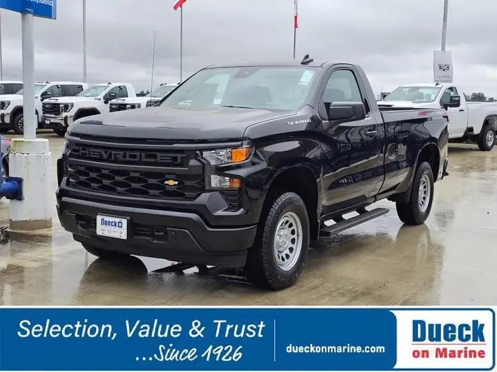 Chevrolet Silverado 1500 2025 photo 3