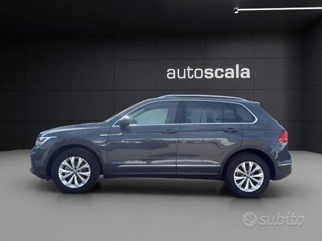 Volkswagen Tiguan 2023 photo 2