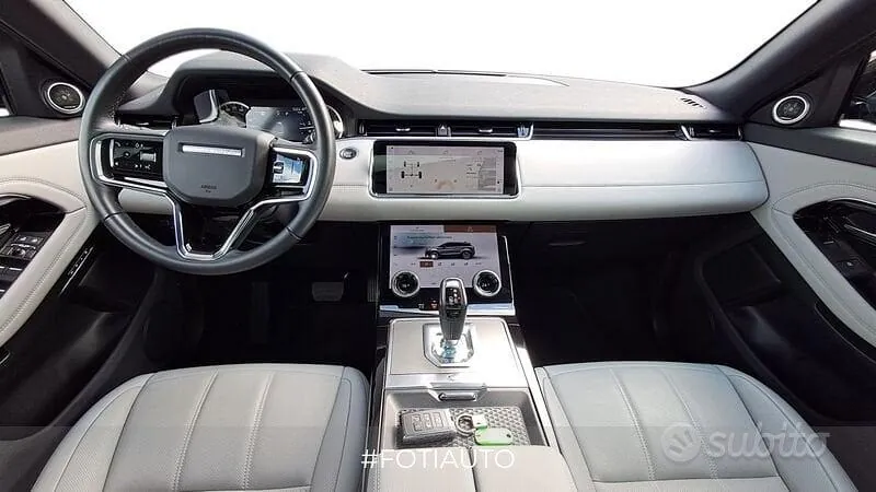 Land Rover Range Rover Evoque 2022 photo 4