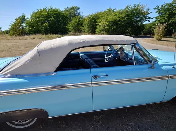 Ford Galaxie 1962 photo 3