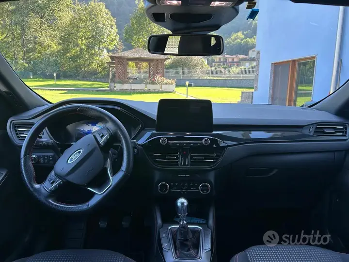 Ford Kuga 2022 photo 4