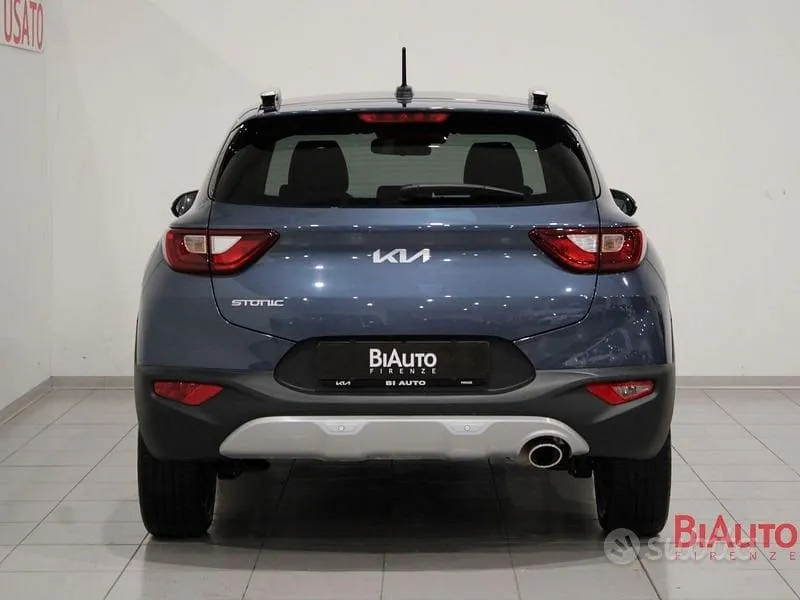 Kia Stonic 2023 photo 4