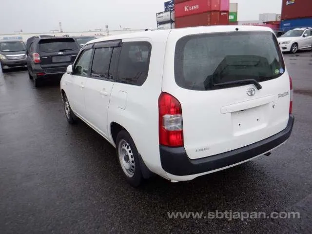 Toyota Probox Van 2018 photo 3