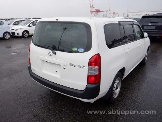 Toyota Probox Van 2018 photo 4
