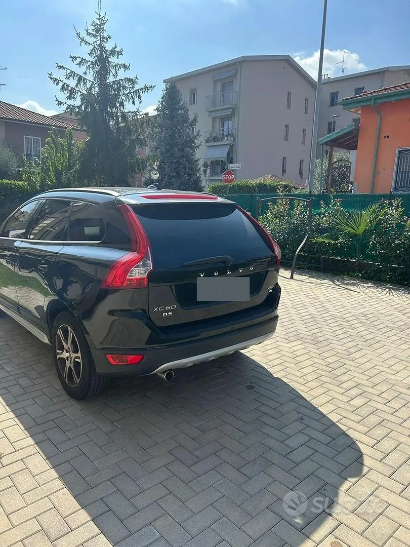 Volvo Xc60 2010 photo 2