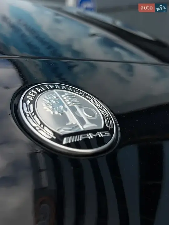 Mercedes-Benz C-Class 2024 photo 3