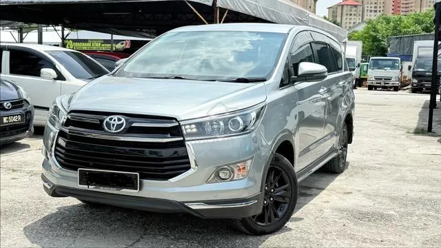 Toyota Innova