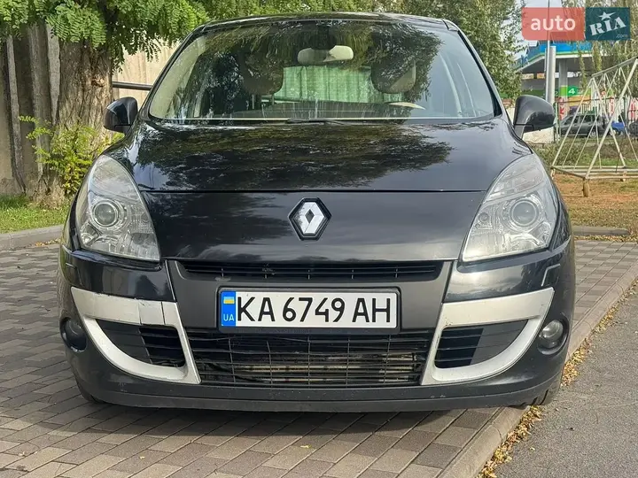 Renault Scenic 2010 photo 3