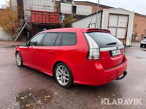 Saab 9-3 2011 photo 3
