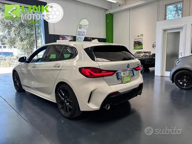 BMW 118D 2021 photo 3