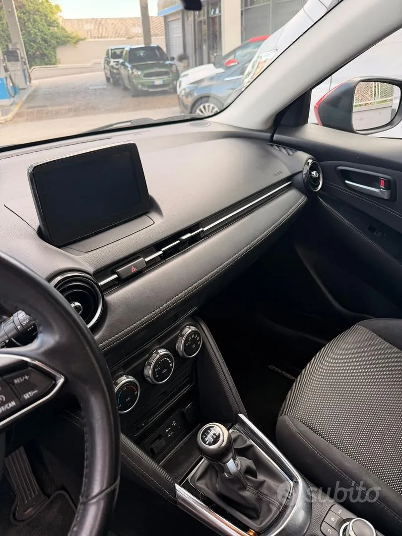 Mazda Mazda2 2018 photo 5