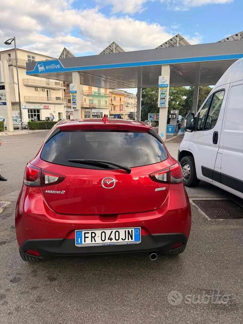 Mazda Mazda2 2018 photo 3