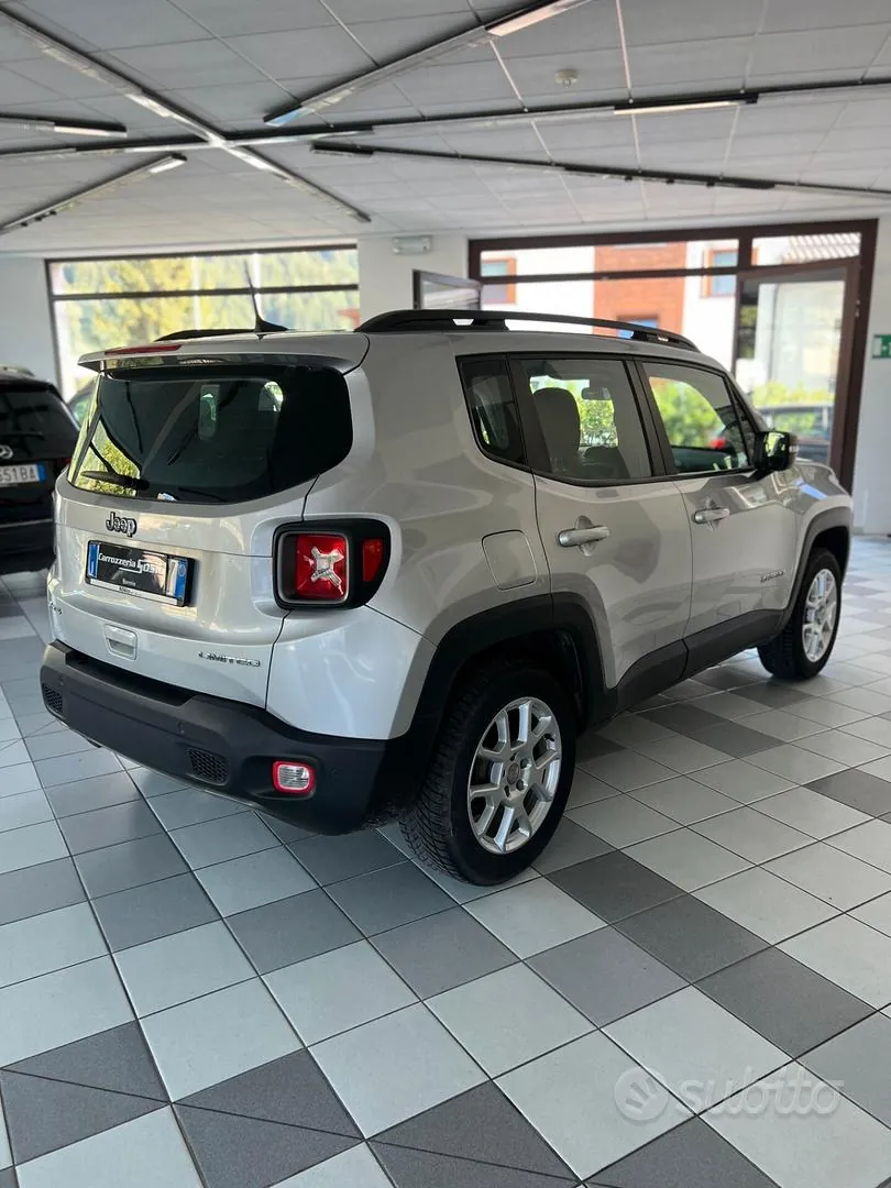 Jeep Renegade 2019 photo 2