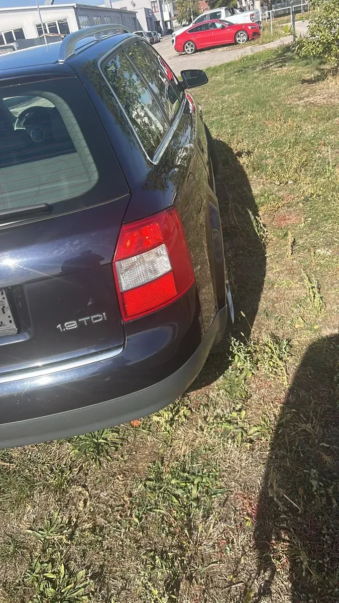 Audi A4 2002 photo 3