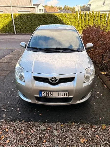 Toyota Auris 2009 photo 4