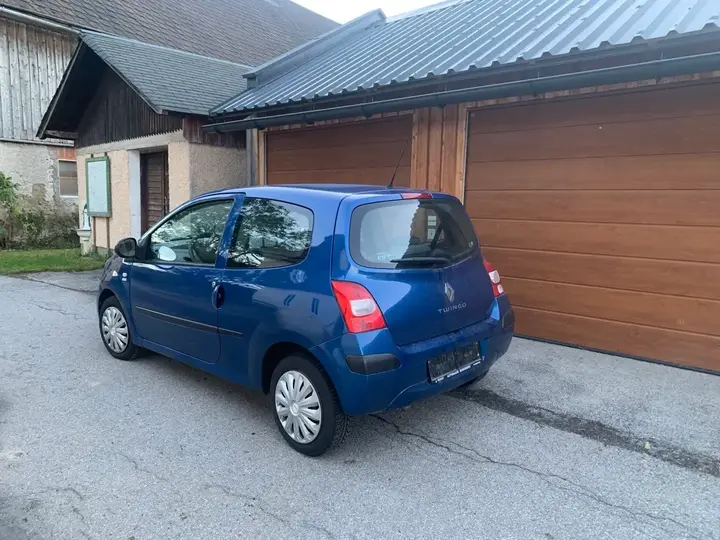 Renault Twingo 2008 photo 2