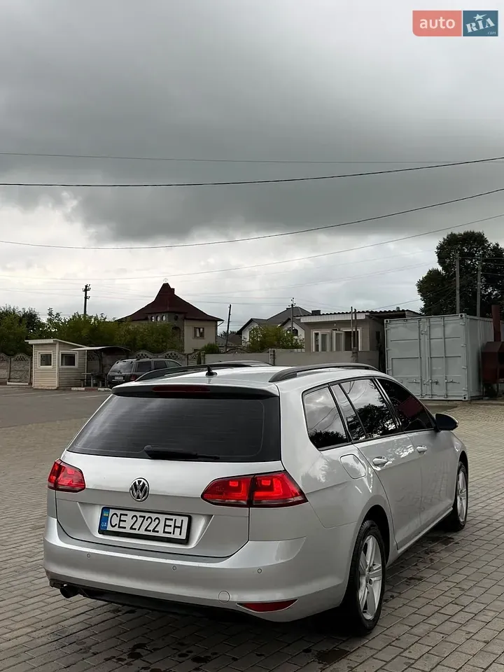 Volkswagen Golf 2013 photo 4