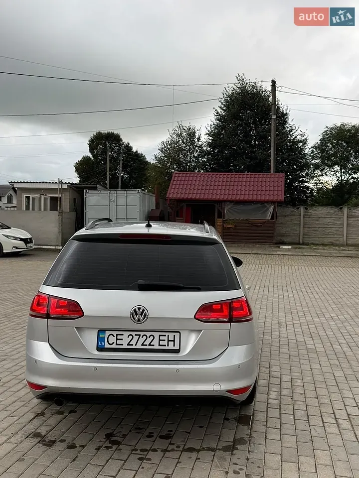 Volkswagen Golf 2013 photo 3