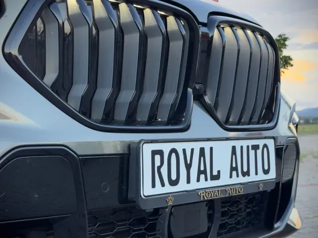 BMW X6 2022 photo 2