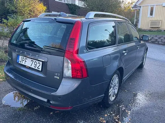 Volvo V50