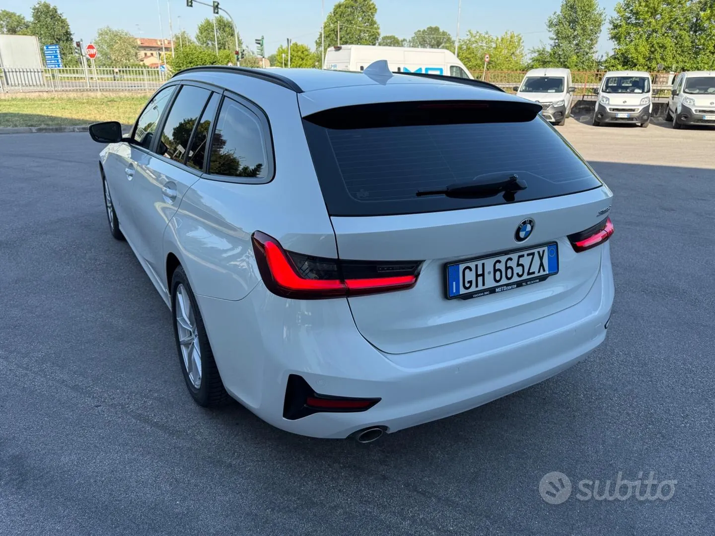 BMW 316D 2022 photo 3
