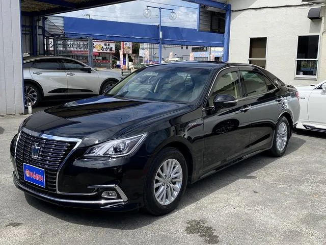 Toyota Crown Royal Sport 2015 photo 5