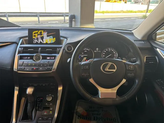 Lexus Nx 2015 photo 2