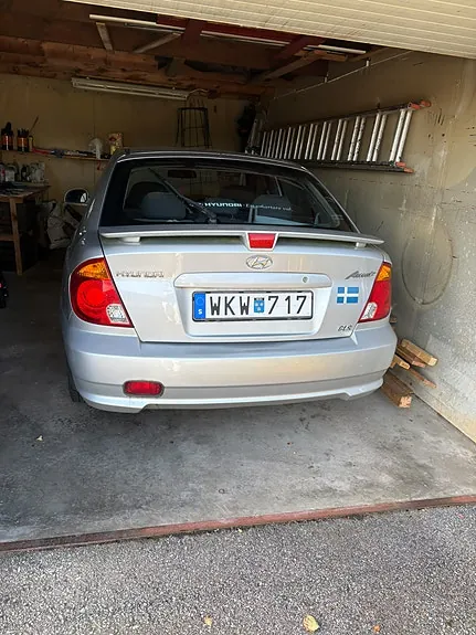 Hyundai Accent 2005 photo 2