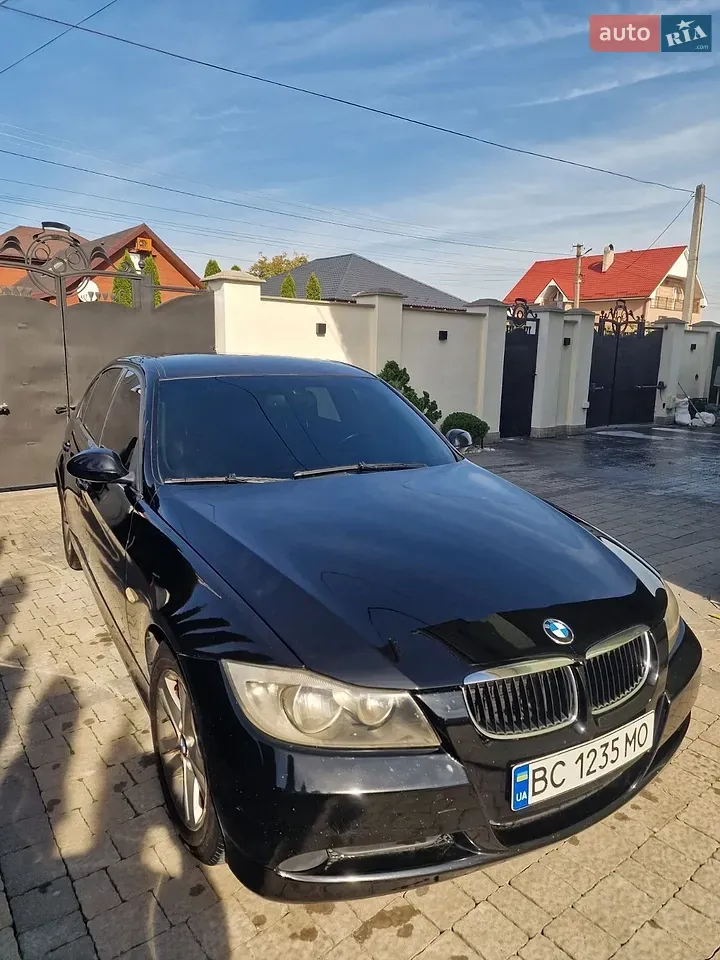 BMW 3 Series 2008 photo 2