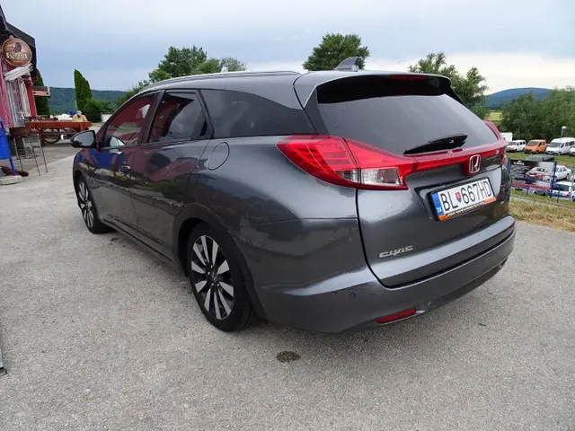 Honda Civic Tourer 2014 photo 3