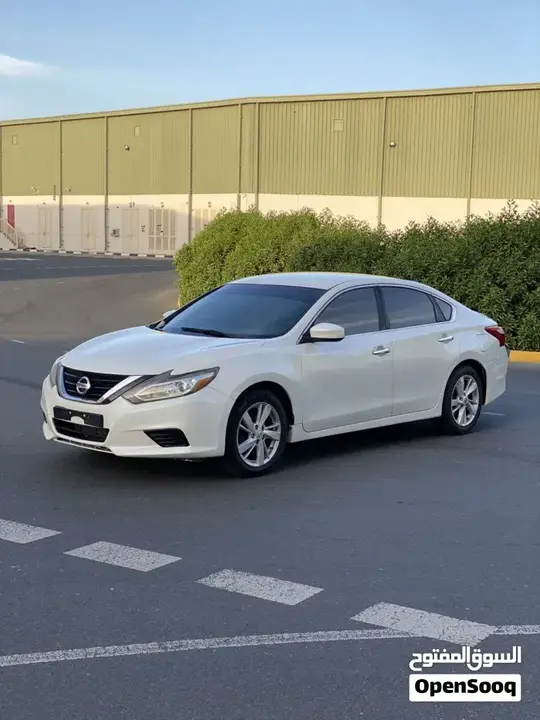 Nissan Altima 2018 photo 3