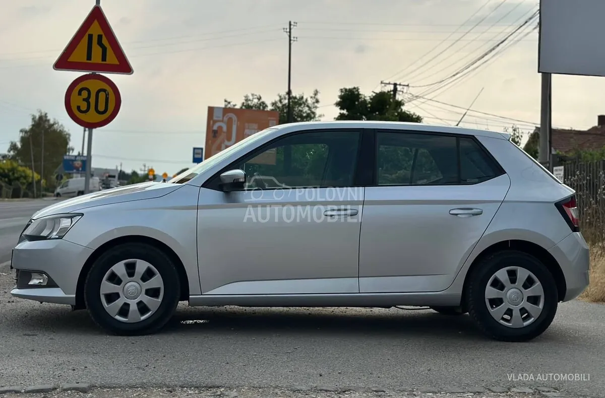 Skoda Fabia 2018 photo 5