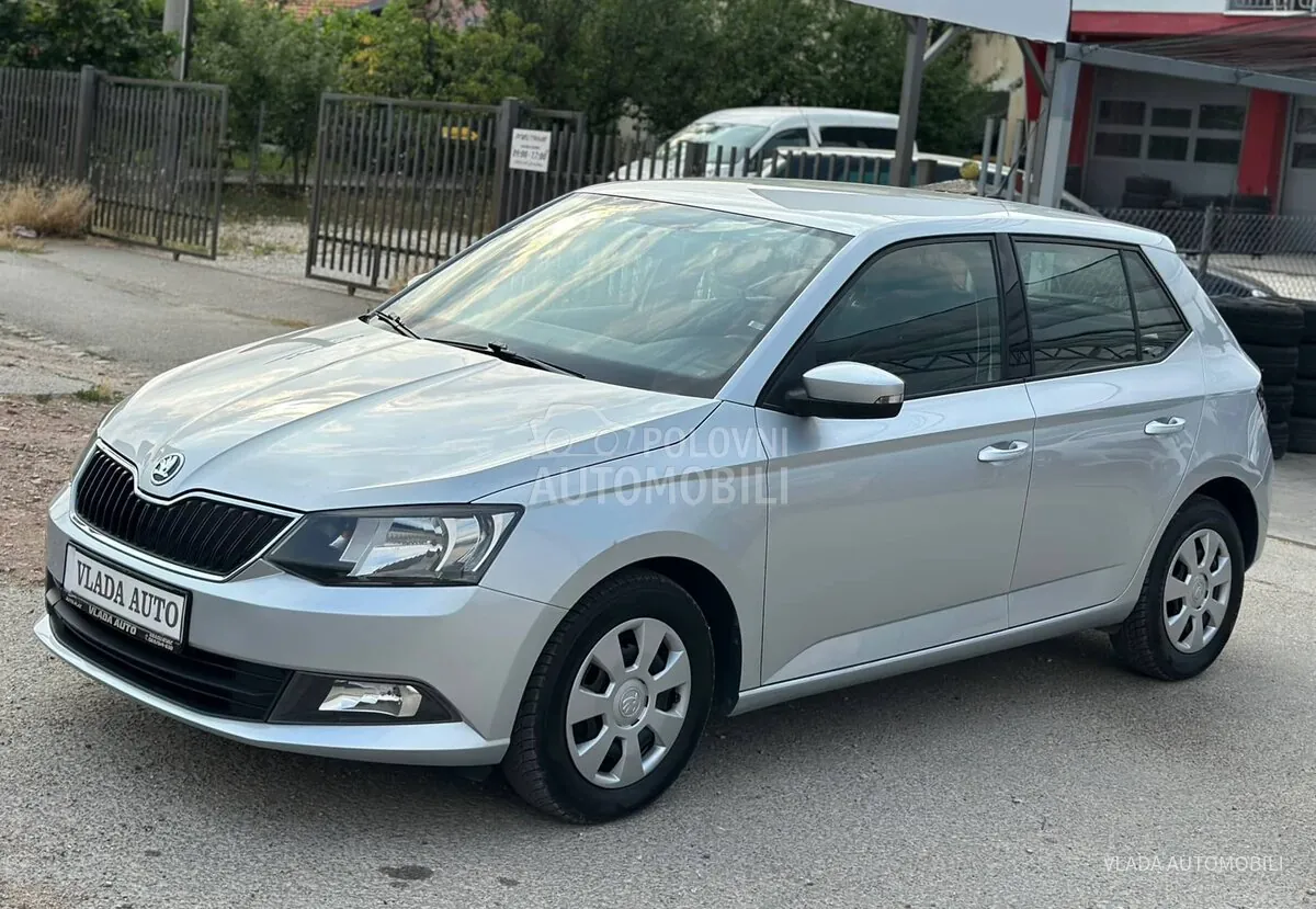 Skoda Fabia 2018 photo 2