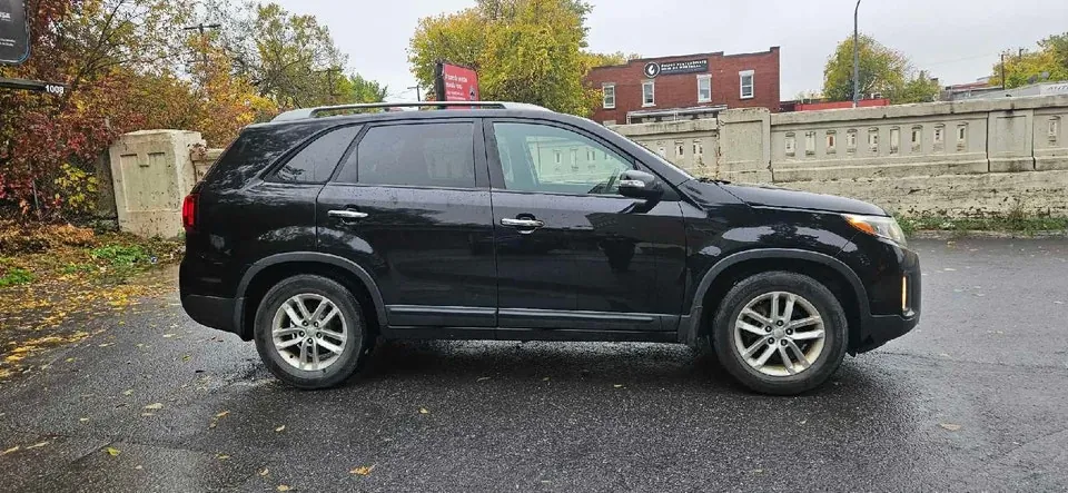 Kia Sorento 2015 photo 2