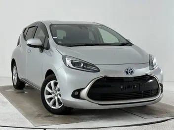 Toyota Aqua 2022 photo 2