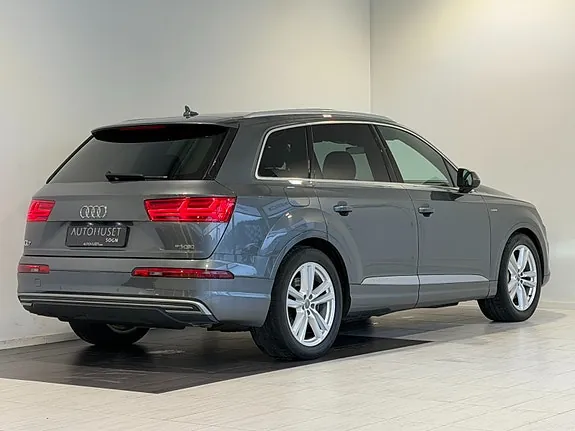 Audi Q7 2018 photo 3