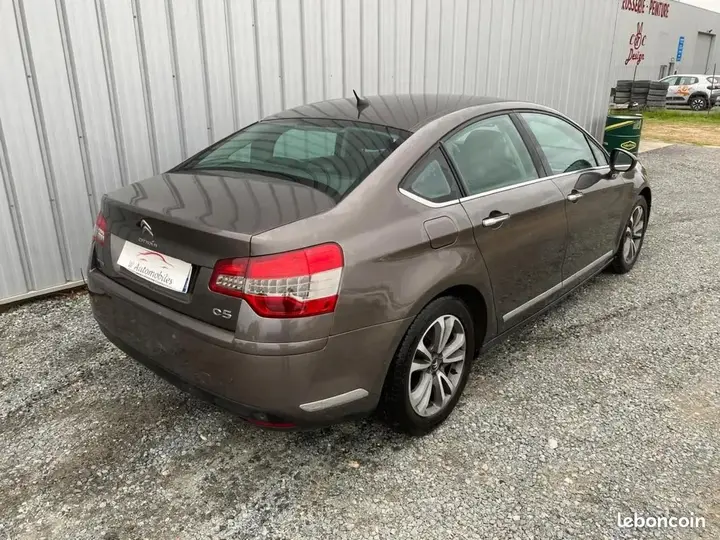 Citroen C5 2015 photo 4