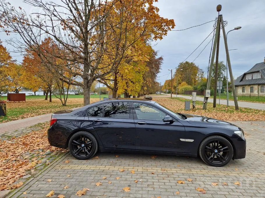 BMW 730 2013 photo 5