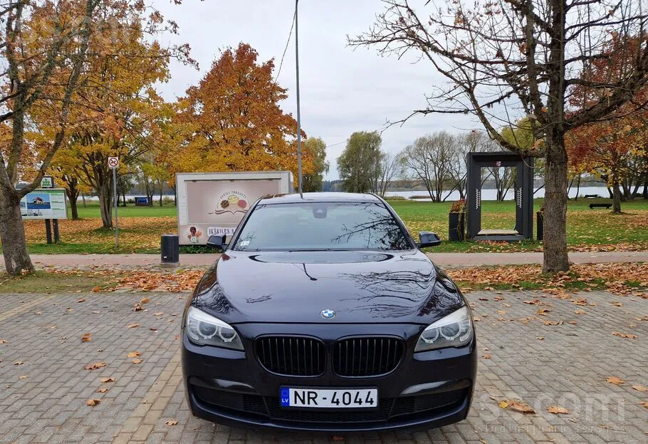 BMW 730 2013 photo 2